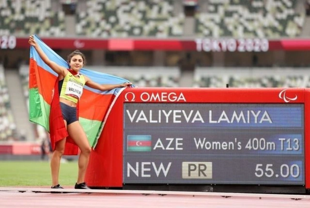 Ламия Велиева завоевала золотую медаль, побив паралимпийский рекорд - ФОТО/ВИДЕО